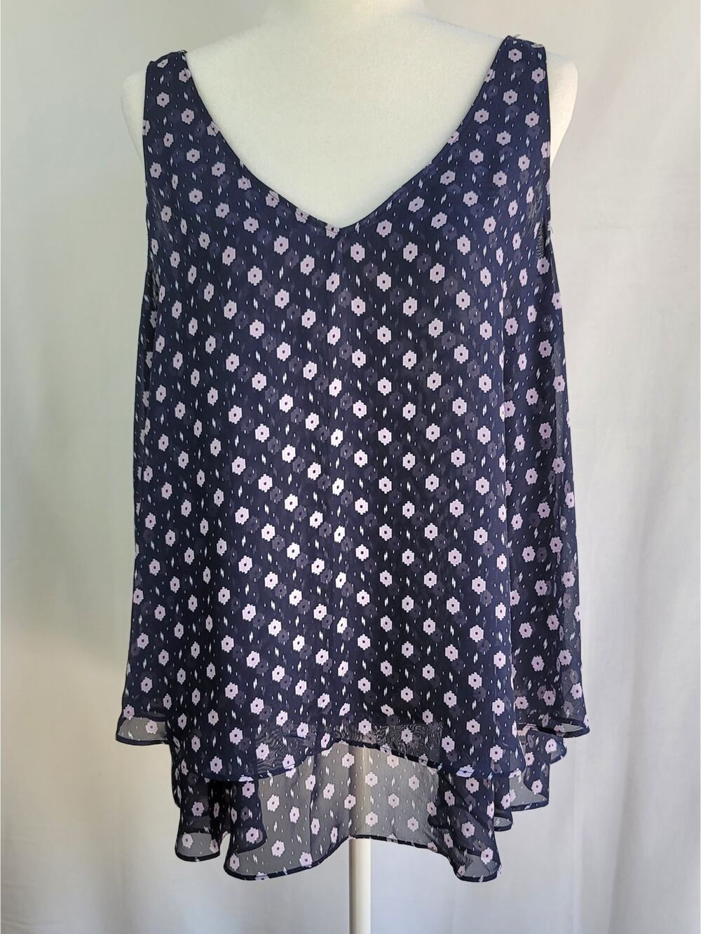 LANE BRYANT Navy Bue Aztec Print Layered Chiffon V-Neck Flowy Tank Top Size 14